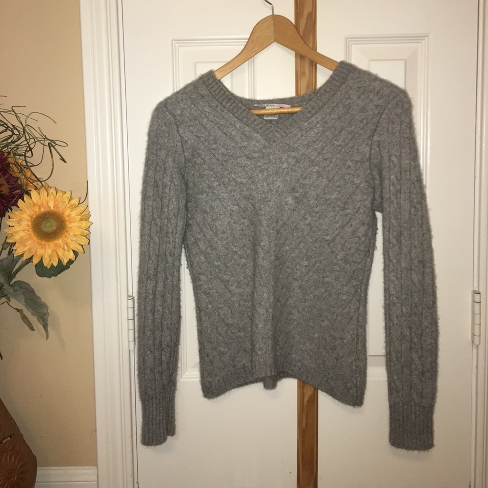 grey cashmere sweater
